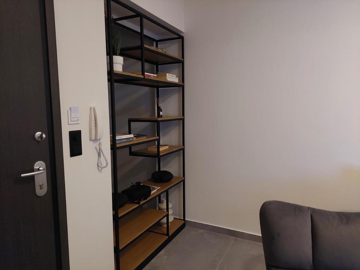 Christellie Luxury Apartment Kiáto Kültér fotó
